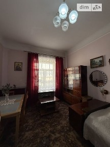 Хмельницького Богдана вулиця, мікрорайон Центр, район Галицький, Львів, вул. Хмельницького Богдана 49 34987666