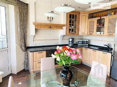 Продаж 4к квартири 138 кв. м на вул. Олександра Мишуги 12 • ID 34987540