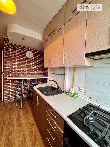 Продаж 2к квартири 46 кв. м на просп. Героїв 11 • ID 34987538