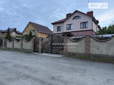 Продаж 2 поверхового будинку з верандою і ділянкою на 10 соток, 382.2 кв. м, 6 кімнат, на вулиця Ярослава Мудрого • ID 34987468