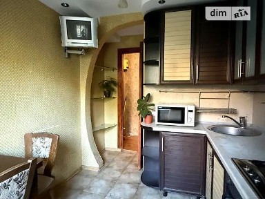 Продаж 2к квартири 40 кв. м на просп. Голосіївський 120, кв. 8 • ID 34987110