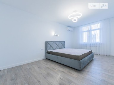 Продаж 1к квартири 49.2 кв. м на вул. Микільсько-Слобідська 10 • ID 34989002