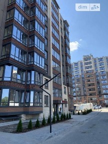 Продаж 2к квартири 68 кв. м на вул. Домбровського 3 • ID 34989161
