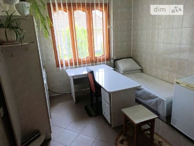 Здається спеціальне приміщення на Міцкевича 41Б, площа 30.35 кв. м • ID 34990547