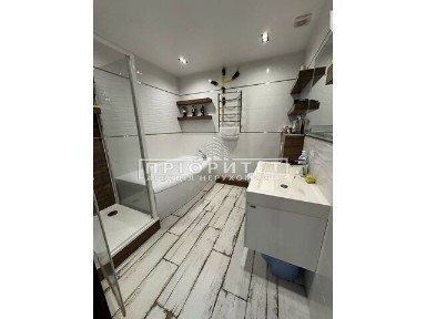Продаж 2к квартири 86.6 кв. м на вул. Дюківська • ID 34990835
