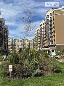 Продаж 2к квартири 66 кв. м на вул. Молодіжна 10 • ID 34990698