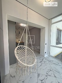 Продаж 1к квартири 37 кв. м на вул. Патріотів 4 • ID 34990269