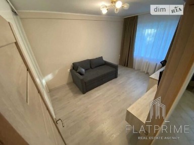 Продаж 2к квартири 44.4 кв. м на вул. Салютна 27А • ID 34989366