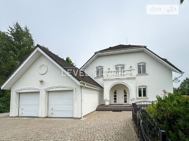 Продаж 3 поверхового будинку з верандою і ділянкою на 35 соток, 350 кв. м, 6 кімнат, на вул. Старокиївська 56 • ID 34988116