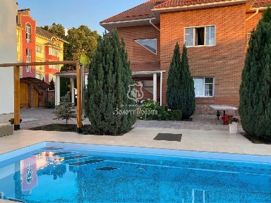 Продаж будинку 475 м², Абрикосова вул., 15