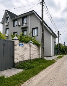 Будинок подобово 320 м², Центральна вул., 15