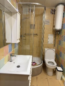 Продам 3-х кімнатну квартиру Харківське шосе 56