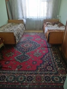 Оренда 2х кімнатної квартири. Метро Чернігівська, Микитенка, 13, Воскресенка