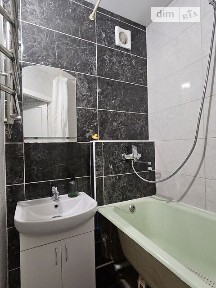 Довготривала оренда 3к квартири на вул. Високовольтна 32 • ID 34991353
