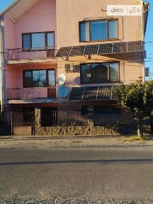 Продаж 3 поверхового будинку з ділянкою на 6 соток, 390.4 кв. м, 6 кімнат, на вул. Чеська 135 • ID 34991068