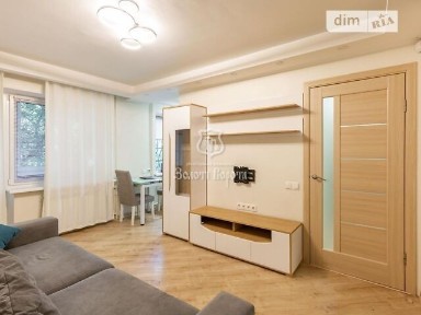 Продаж 3к квартири 61 кв. м на вул. Івана Виговського 8 • ID 34991691