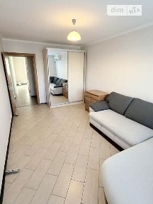 Продаж 3к квартири 70 кв. м на просп. Володимира Івасюка 27А • ID 34991143