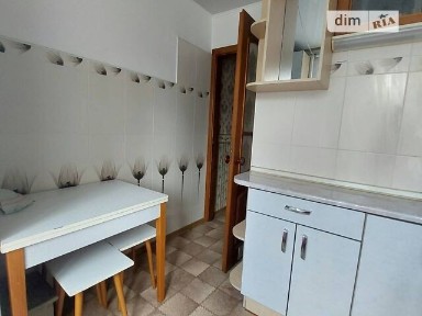 Продаж 2к квартири 44 кв. м на пров. Училищний 10 • ID 34990919