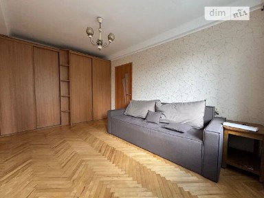 Продаж 2к квартири 45 кв. м на вул. Ентузіастів 17 • ID 34993119