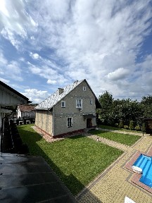Продам 2 будинки з басейном та відпочинковою зоною, 12 соток, Чернівці Від власника