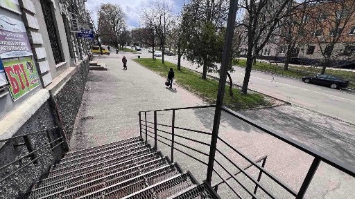 ОРЕНДА офісних приміщень - СОБОРНИЙ, 51