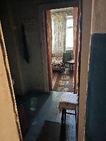 Терміново продам кв гостинного типу по вул. Киргізській