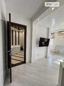 Довготривала оренда 2к квартири на просп. Героїв 23 • ID 34993114