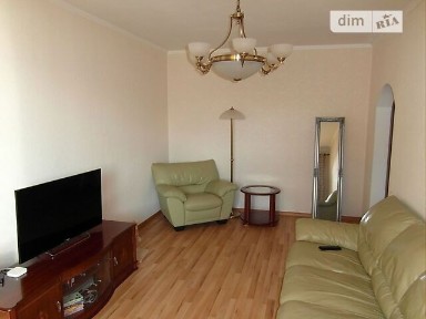 Довготривала оренда 2к квартири на вул. Ахматової Анни 19 • ID 34992683