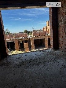 Продаж 2 поверхового таунхауса з ділянкою на 1.5 сотки, 111 кв. м, 3 кімнати, на вул. Польова • ID 34995308