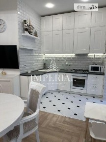 Довготривала оренда 2к квартири на вул. Заньковецької 8 • ID 34994841