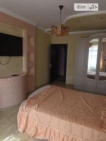 Довготривала оренда 3к квартири на вул. Будівельників • ID 34993593