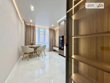 Продаж 1к квартири 45 кв. м на вул. Юліана Пелеша • ID 34996483
