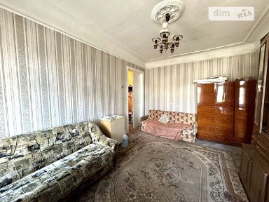 Продаж 2к квартири 38.4 кв. м на вул. Середня 11 • ID 34996428