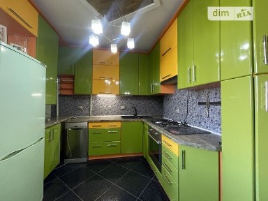 Продаж 3к квартири 89.9 кв. м на вул. Довженка О. 21Б • ID 34996380