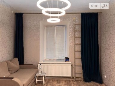 Продаж 1к квартири 33 кв. м на вул. Вокзал-Застава • ID 34995909