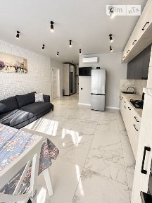 Продаж 1к квартири 53 кв. м на вул. Бандери Степана • ID 34996249