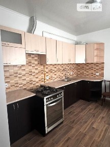 Продаж 1 поверхового будинку з ділянкою на 12.2 сотки, 81.4 кв. м, 3 кімнати, на вулиця Шашкевича 37 • ID 34995737