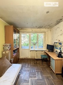 Продаж 1к квартири 34 кв. м на вул. Івана Дзюби 12 • ID 34996156