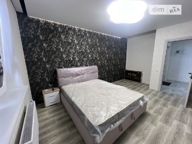 Продаж 1к квартири 42 кв. м на вул. Академіка Барабашова 12 • ID 34995717
