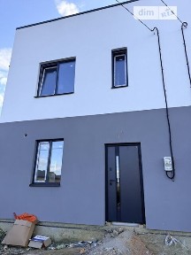 Продаж 2 поверхового дуплекса з ділянкою на 1.5 сотки, 75 кв. м, 2 кімнати, на пров. Весняний • ID 34994626