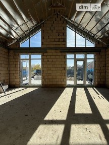 Продаж 1 поверхового будинку з ділянкою на 5 соток, 108 кв. м, 3 кімнати, на вул. Лікарська • ID 34993830