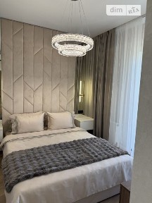 Продаж 3к квартири 83 кв. м на вул. Краснова • ID 34994760