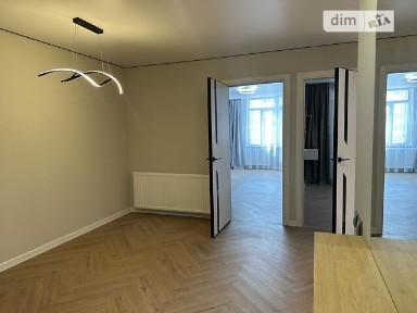 Продаж 2к квартири 58 кв. м на вул. Смакули 8 • ID 34994717