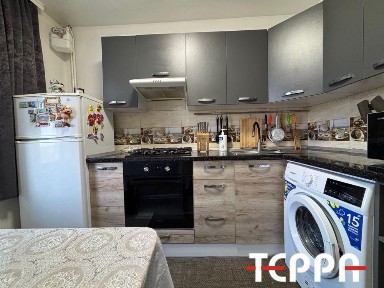 Продаж 2-кімнатної квартири, вул. Центральна