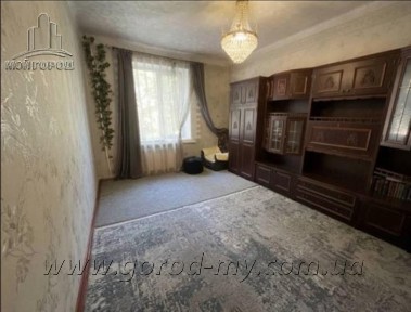Продаж 2-кімнатної квартири 43 м², Михайла Грушевського вул.