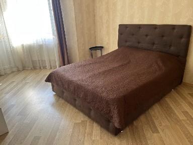 ВІЛЬНА ! Подобово квартира Люкс в центрі міста