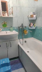 У продажу. Квартира з гаражем
