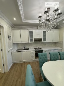 Продаж 3к квартири 135 кв. м на вул. Головна • ID 34996740