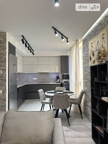 Продаж 1к квартири 60.9 кв. м на вул. Кам'янська • ID 34996727