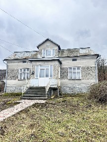 Продам будинок та ділянку